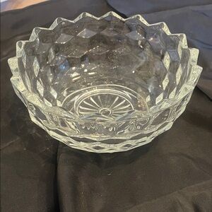 Elegant Clear Glass fostoria American   Bowl